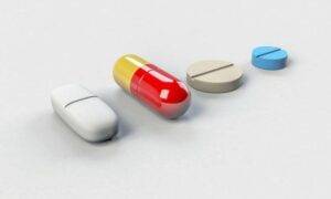 remédios de diferentes tamanhos